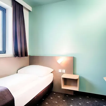 Graz-hbf Hotel 2*