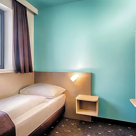 Graz-hbf Hotel Štýrský Hradec